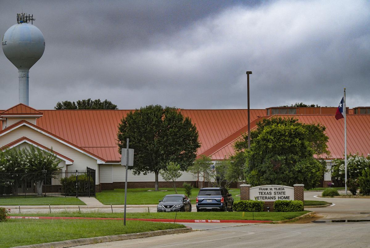 Texas veterans homes overseen by P. Bush were often the deadliest places to be during